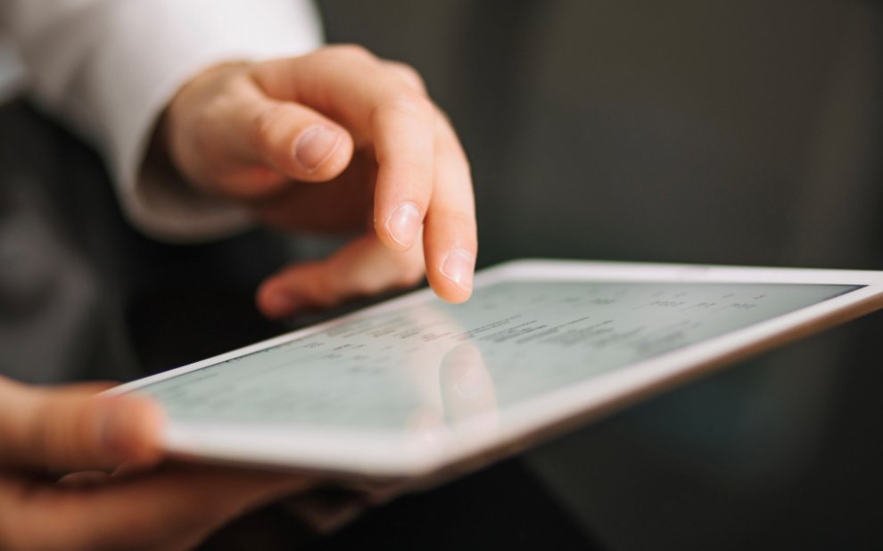 GMAO con control de gastos - tablet