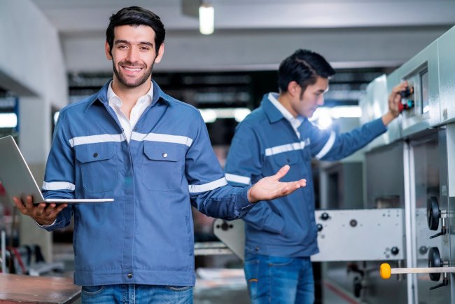 implantacion de un gmao – uniformes azules implantacion de un gmao - uniformes azules